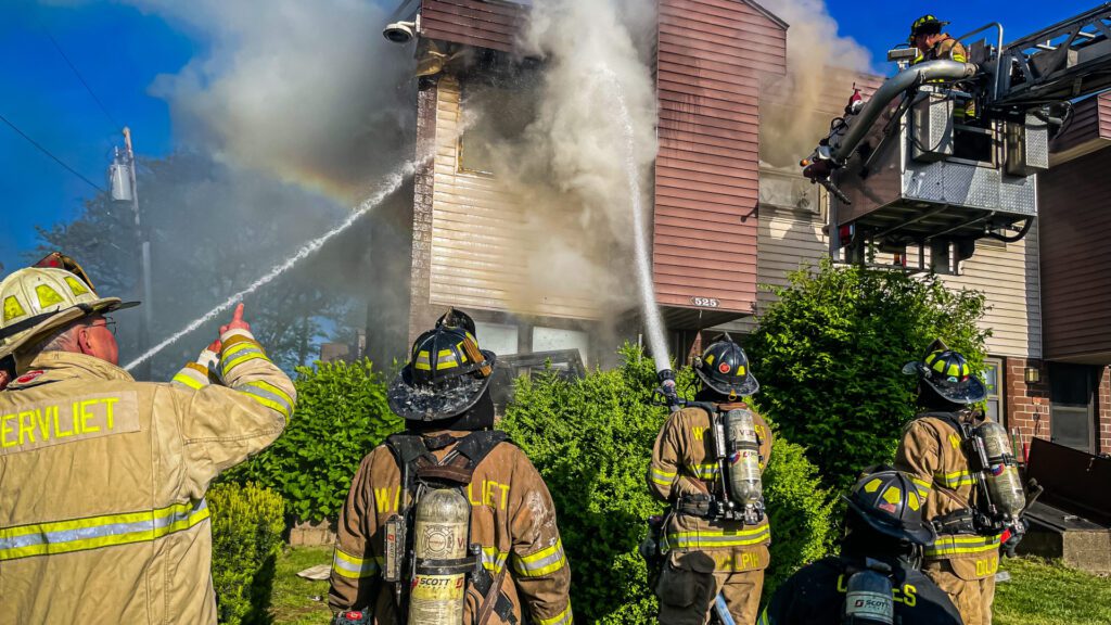 Fire damages Watervliet apartment building - WNYT.com NewsChannel 13