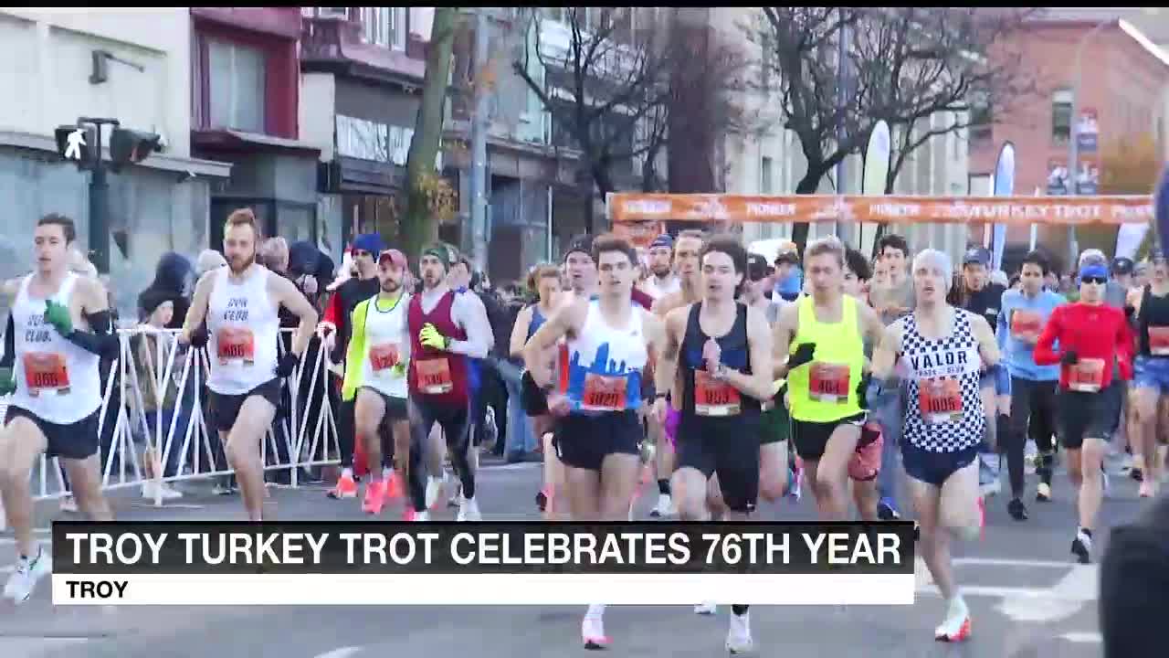 Troy Turkey Trot brings out thousands of runners NewsChannel 13