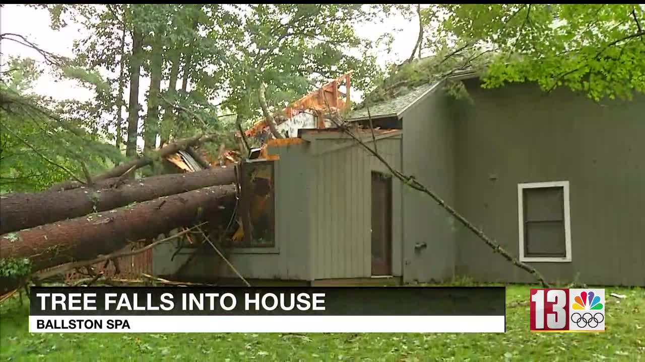 Tree falls into neighbor’s house in Ballston Spa